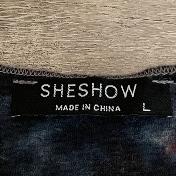 🌺 Sheshow Navy Blue Underestimate Me Tie Dye Racerback Tank Top Size L - Picture 8 of 10